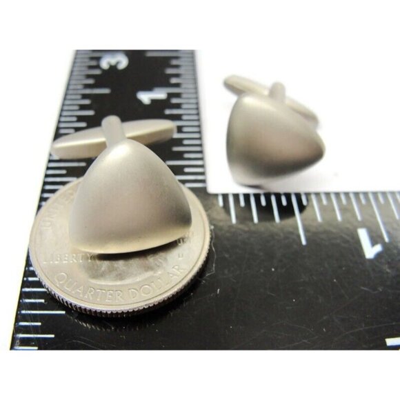 Puffed Triangle Cufflinks Grey Flat Silver Tone Shirt Accessories Wedding Vtg - Picture 7 of 9